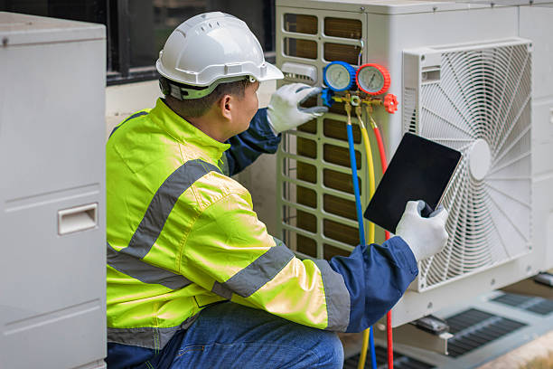Professional Hvac technician working in Union, MI